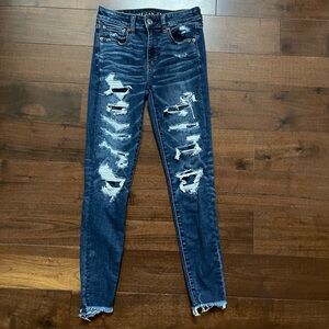 Women’s American Eagle Distressed Jeans